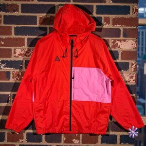 NIKE ACG 2.5L Packable Rain Jacket | Habanero Red/Lotus Pink | Men's | SMALL